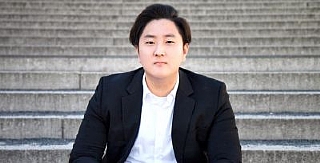 Park Changdai, bass-baritone (Enlarge)