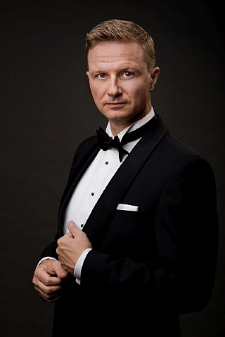 Monowid Jan Jakub, counter tenor (Enlarge)