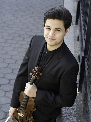 Matathias Asi, violinist (Enlarge)