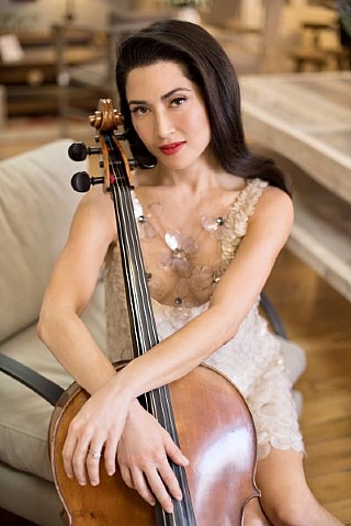 Reiko Cooper Kristina, cellist (Enlarge)