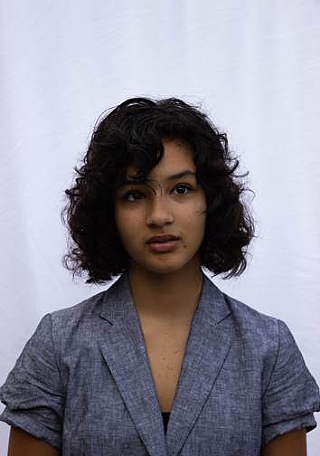 Tifferet Daphne, mezzo soprano (Enlarge)