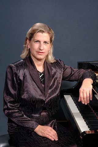 Rub Irit, pianist (Enlarge)