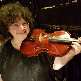 Livne Irit, viola (Enlarge)