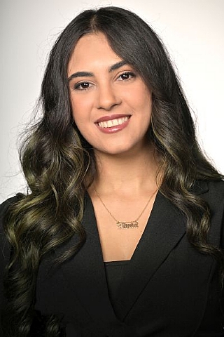 Ateek Rania, soprano (Enlarge)
