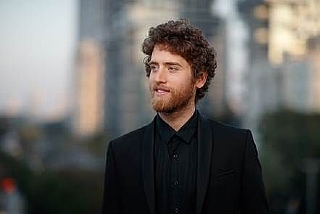 Leibzirer Raviv, piano (Enlarge)