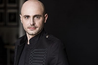 Tamagna Nicholas, counter tenor (Enlarge)
